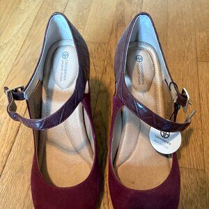 9W Giani Bernini "Velmahl" Patent Leather and Suede pump in wine- NWT